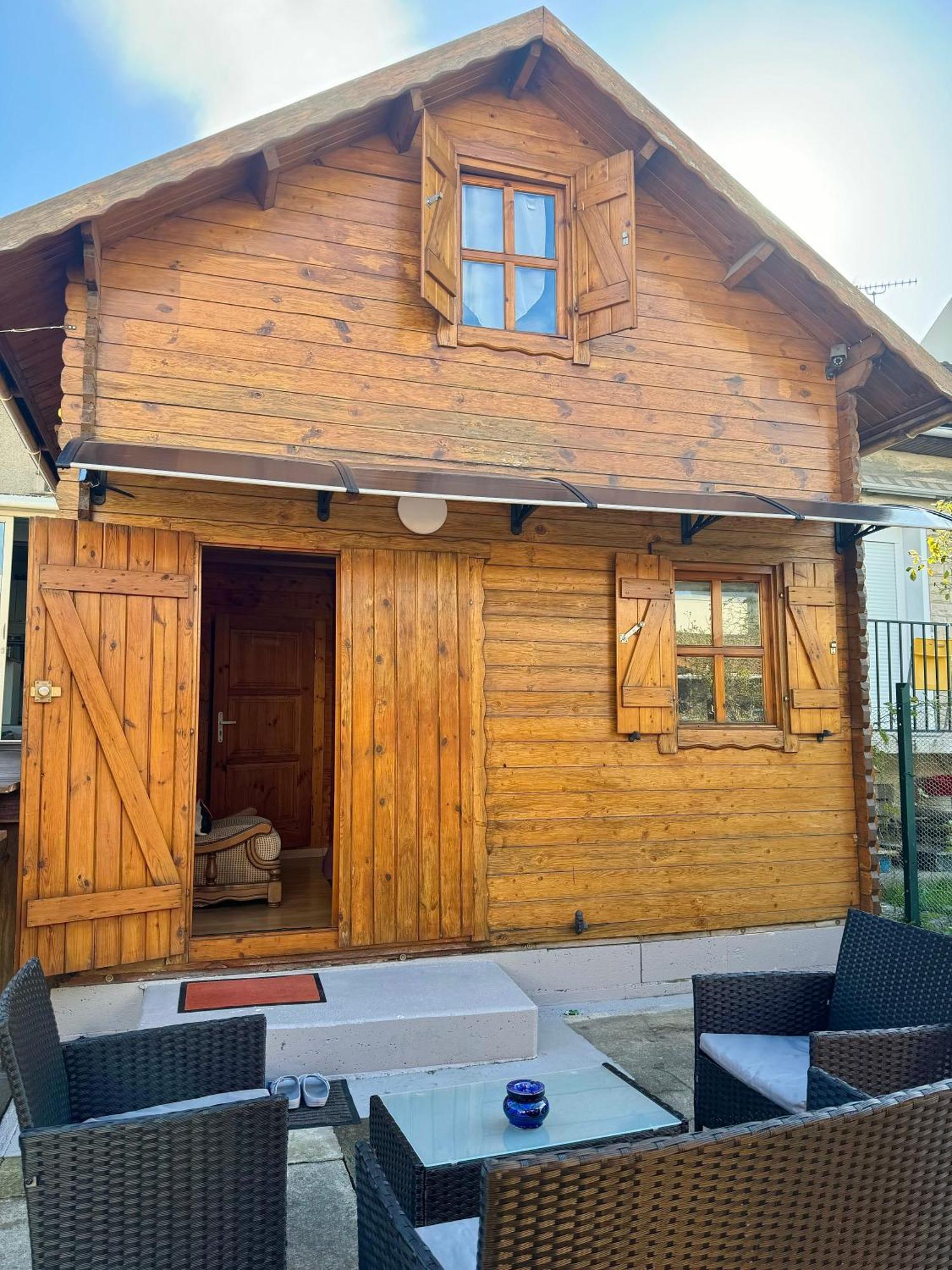 Cozy Cottage Paris Suburb! Bobigny Exterior foto